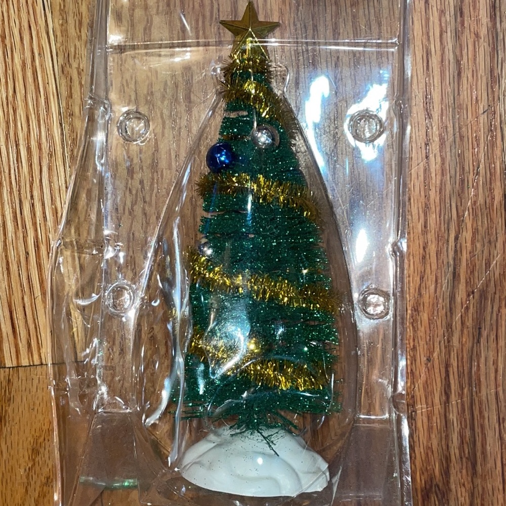 NEW Mini tabletop or desktop Sparkling Green Christmas tree with decor